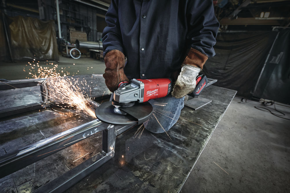 Amoladora M18 FUEL sin escobillas, litio disco 230mm, 6600rpm con interruptor de panel DMS, 1XM18HB12