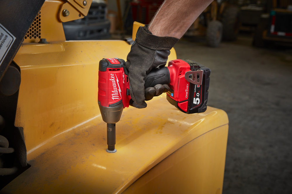 Llave impacto M18 FUEL ONEKEY sin escobillas, 1/2&quot; con anillo 300Nm; 4 modos, 5,0Ah con HD Box