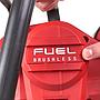 Motosierra M18 FUEL™, espada 30cm, velocidad cadena 12,4m/s. Incluye 80cc de aceite, herramienta para cambio de la cadena y funda de espada. Se suministra en versión cero, sin baterías ni cargador